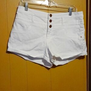 No Boundaries women's shorts